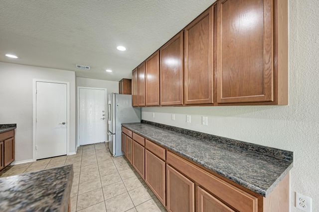 9009 Stambourne ST, Austin, TX 78747