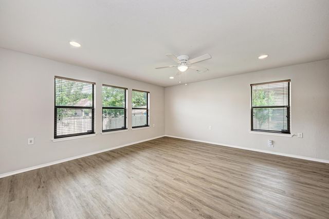 9009 Stambourne ST, Austin, TX 78747