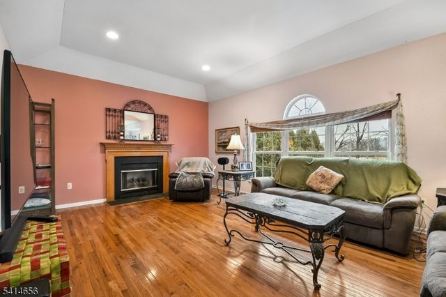 415 Maxwell Dr, Greenwich Twp., NJ 08886