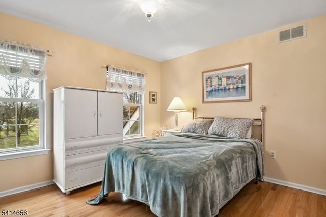 415 Maxwell Dr, Greenwich Twp., NJ 08886