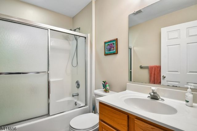 415 Maxwell Dr, Greenwich Twp., NJ 08886