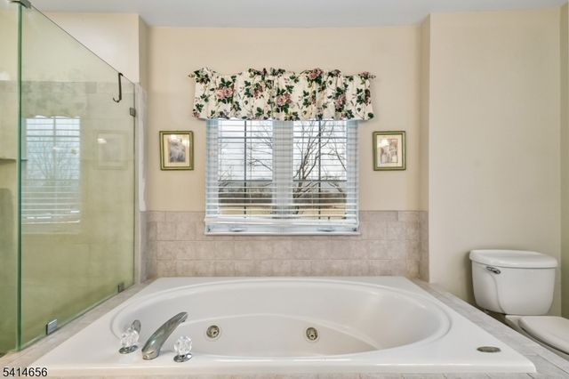 415 Maxwell Dr, Greenwich Twp., NJ 08886