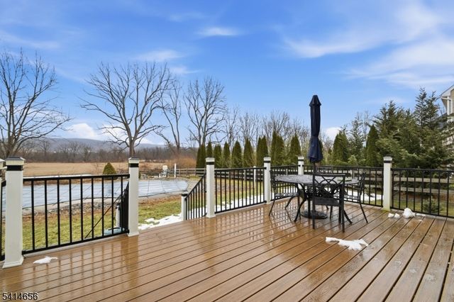 415 Maxwell Dr, Greenwich Twp., NJ 08886