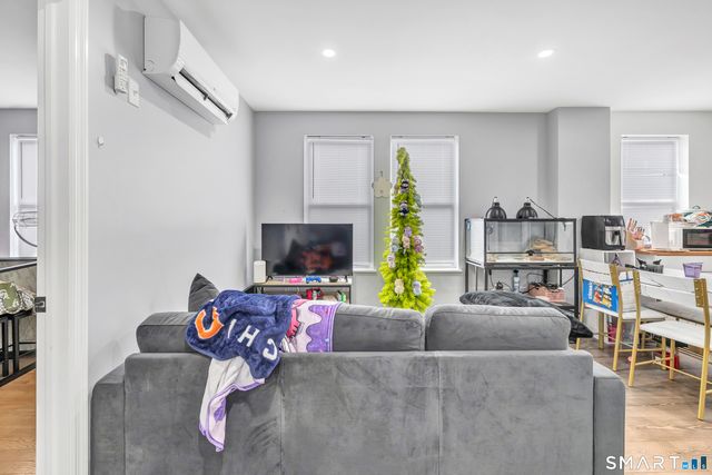 1472 Baldwin Street 3, Waterbury, CT 06706