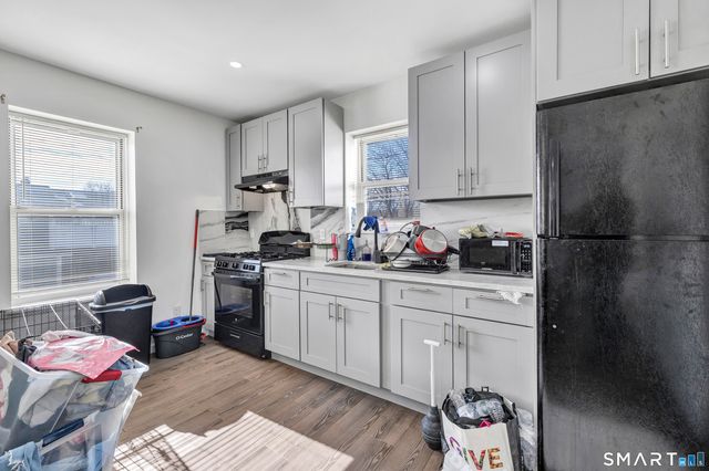 1472 Baldwin Street 3, Waterbury, CT 06706