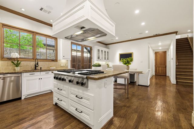 6215 Rex Drive, Dallas, TX 75230