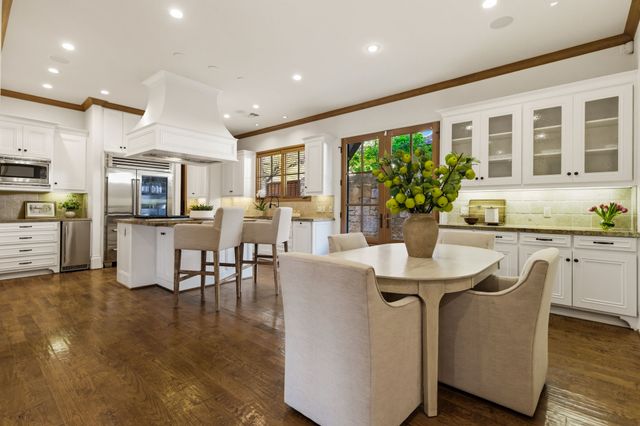 6215 Rex Drive, Dallas, TX 75230