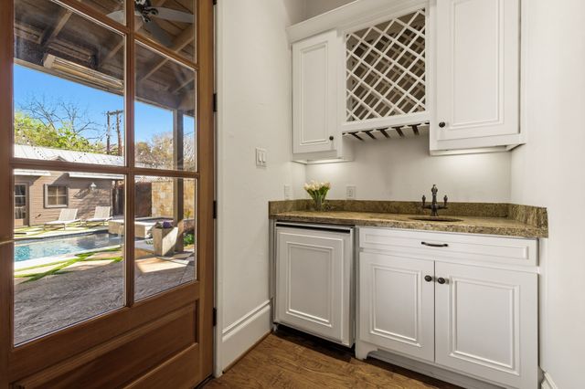 6215 Rex Drive, Dallas, TX 75230