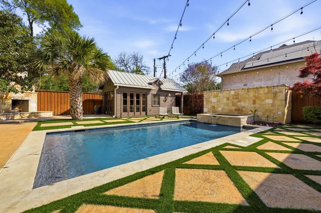 6215 Rex Drive, Dallas, TX 75230