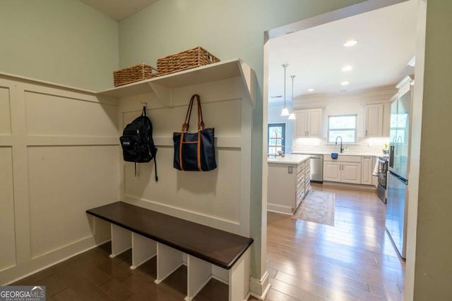 1098 Leybourne Cove, Lawrenceville, GA 30045