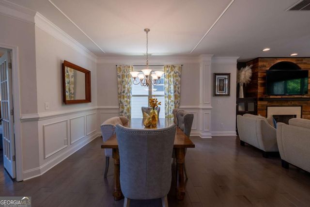 1098 Leybourne Cove, Lawrenceville, GA 30045