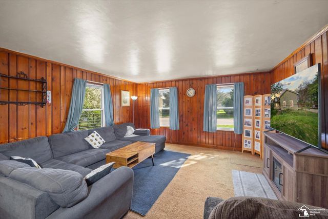 2612 Miller Avenue, Ann Arbor, MI 48103
