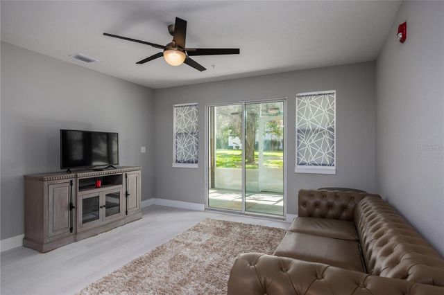 6519 W NEWBERRY ROAD 404, Gainesville, FL 32608