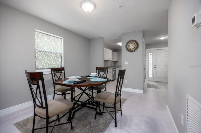 6519 W NEWBERRY ROAD 404, Gainesville, FL 32608