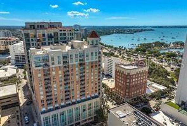 1350 MAIN STREET 304, Sarasota, FL 34236