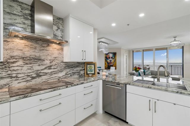 5823 BOWEN DANIEL DRIVE 1103, Tampa, FL 33616