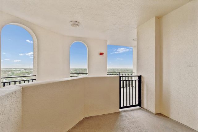 5823 BOWEN DANIEL DRIVE 1103, Tampa, FL 33616