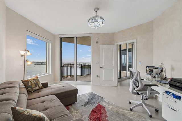 5823 BOWEN DANIEL DRIVE 1103, Tampa, FL 33616