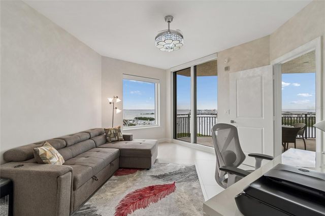 5823 BOWEN DANIEL DRIVE 1103, Tampa, FL 33616