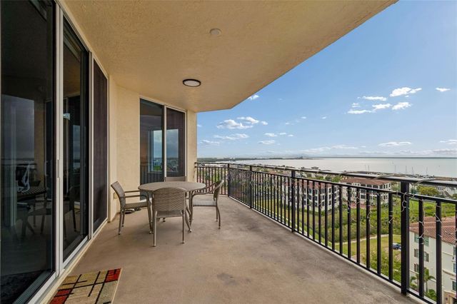 5823 BOWEN DANIEL DRIVE 1103, Tampa, FL 33616