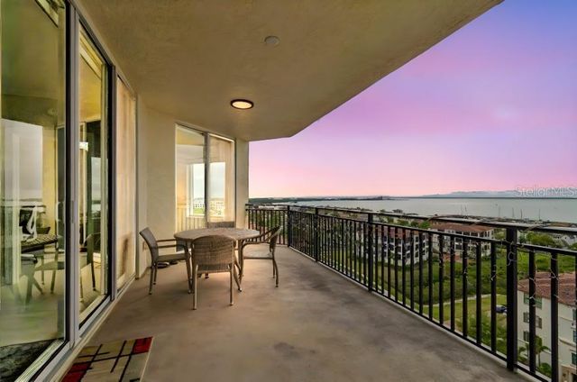 5823 BOWEN DANIEL DRIVE 1103, Tampa, FL 33616