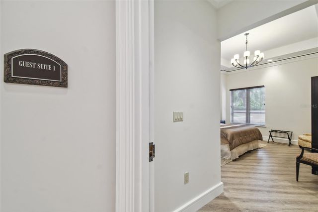 5823 BOWEN DANIEL DRIVE 1103, Tampa, FL 33616