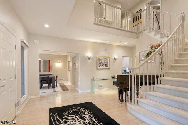 21 Wedgewood Dr, Montville Twp., NJ 07045