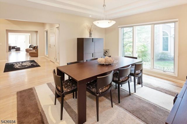 21 Wedgewood Dr, Montville Twp., NJ 07045