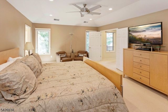 21 Wedgewood Dr, Montville Twp., NJ 07045