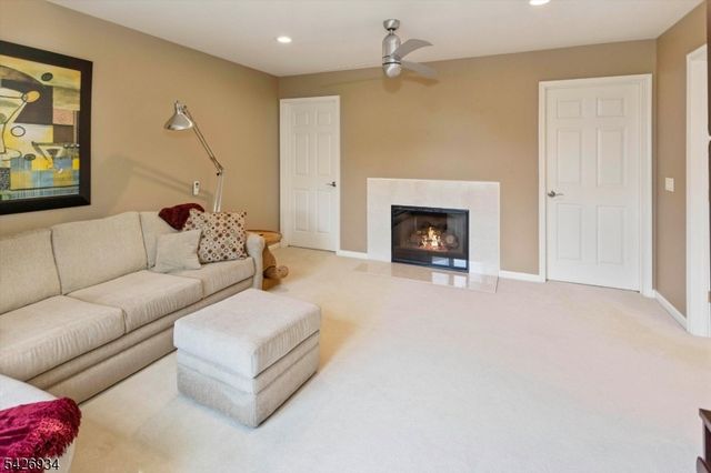 21 Wedgewood Dr, Montville Twp., NJ 07045