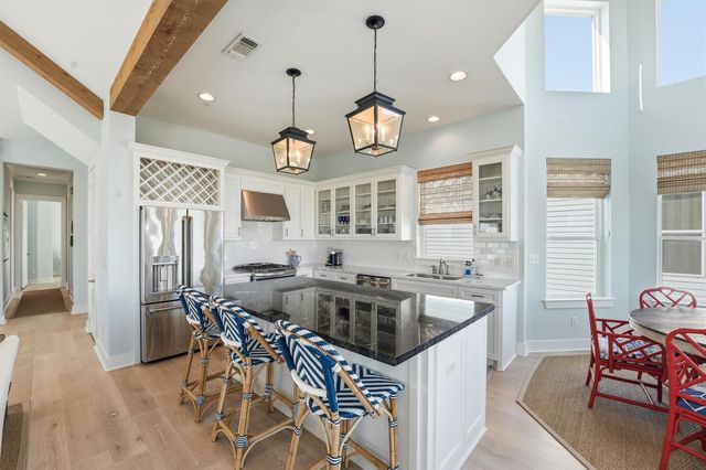 3806 Sea Urchin, Galveston, TX 77554