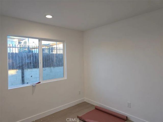 1319 E 59th Place, Los Angeles, CA 90001