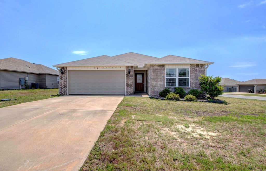 3301 Wilshire Boulevard, Benton, AR 72019