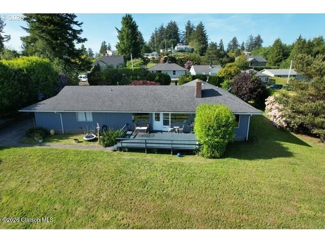 205 W KENSINGTON Ave, Astoria, OR 97103