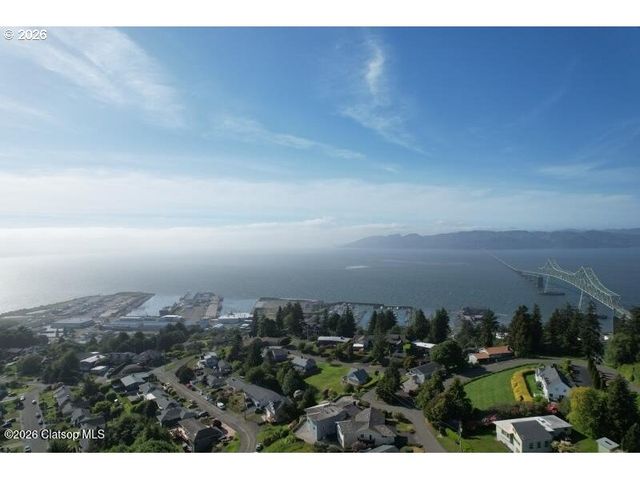 205 W KENSINGTON Ave, Astoria, OR 97103