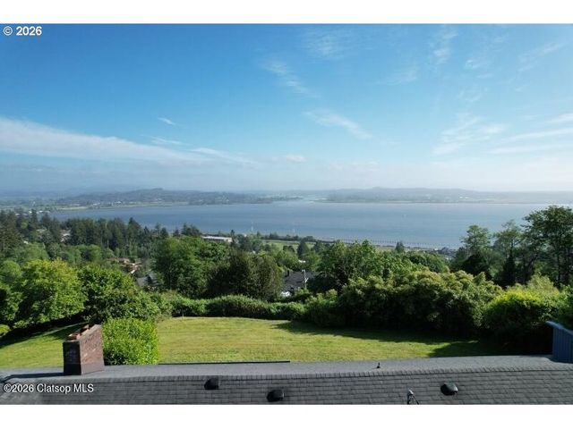 205 W KENSINGTON Ave, Astoria, OR 97103