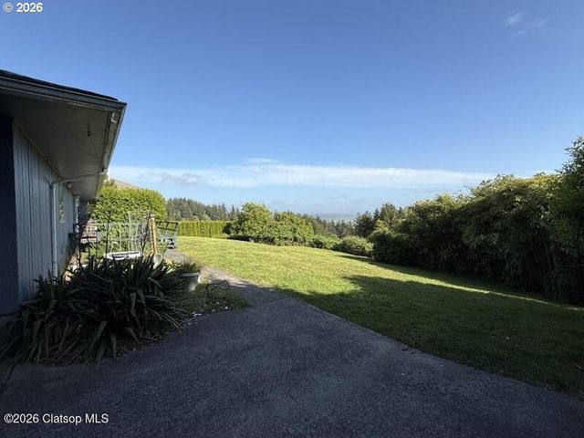 205 W KENSINGTON Ave, Astoria, OR 97103