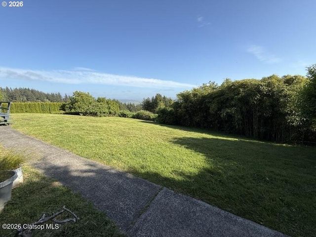 205 W KENSINGTON Ave, Astoria, OR 97103