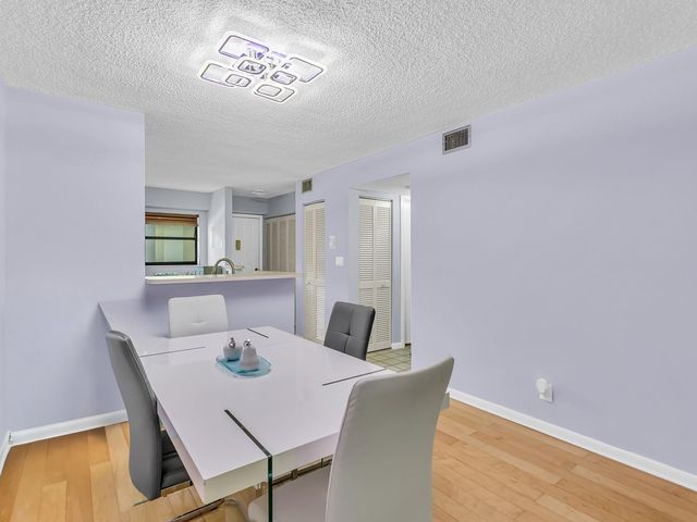 7579 NW 79th Ave 204, Tamarac, FL 33321