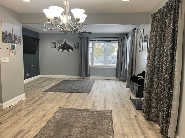 950 Young Avenue, Muskegon, MI 49441