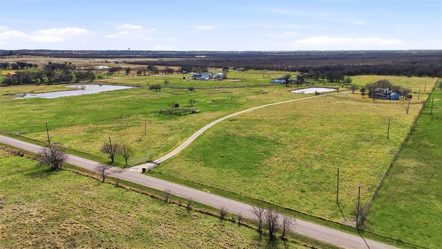 206 Bounds Ranch Road, Gunter, TX 75058