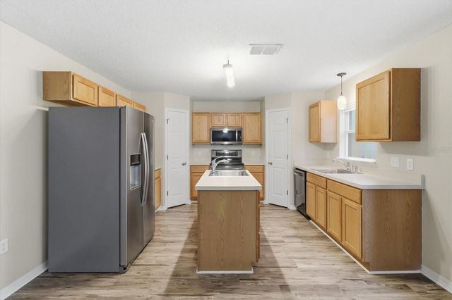10078 N CARVER WAY, Citrus Springs, FL 34434
