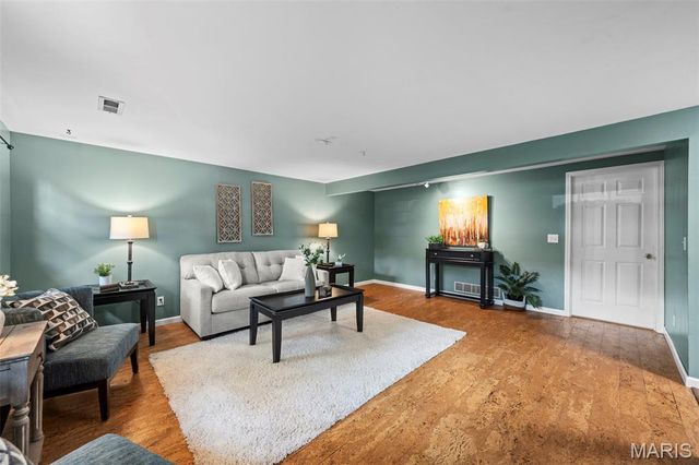 4203 Chisholm Trail Drive, St Charles, MO 63304