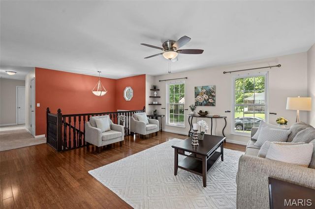 4203 Chisholm Trail Drive, St Charles, MO 63304