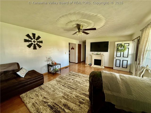 157 Dotson Drive, Millwood, WV 25262