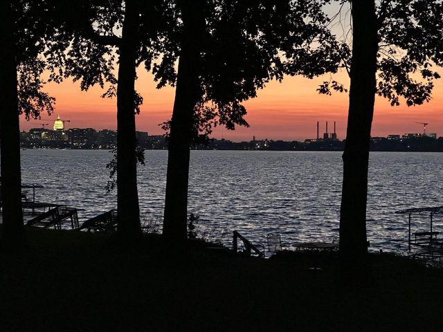 4911 Tonyawatha Trail, Monona, WI 53716