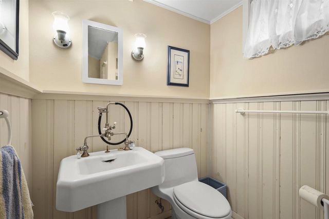 4911 Tonyawatha Trail, Monona, WI 53716