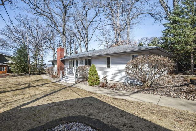 4911 Tonyawatha Trail, Monona, WI 53716