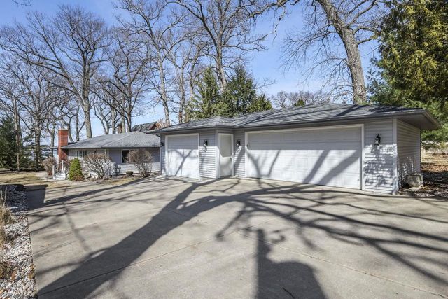 4911 Tonyawatha Trail, Monona, WI 53716