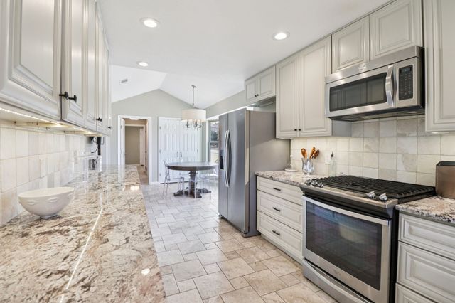 2924 Shalimar Drive, Plano, TX 75023